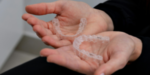 Does Invisalign hurt?
