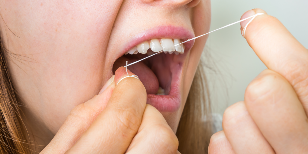 The Correct Way to Floss